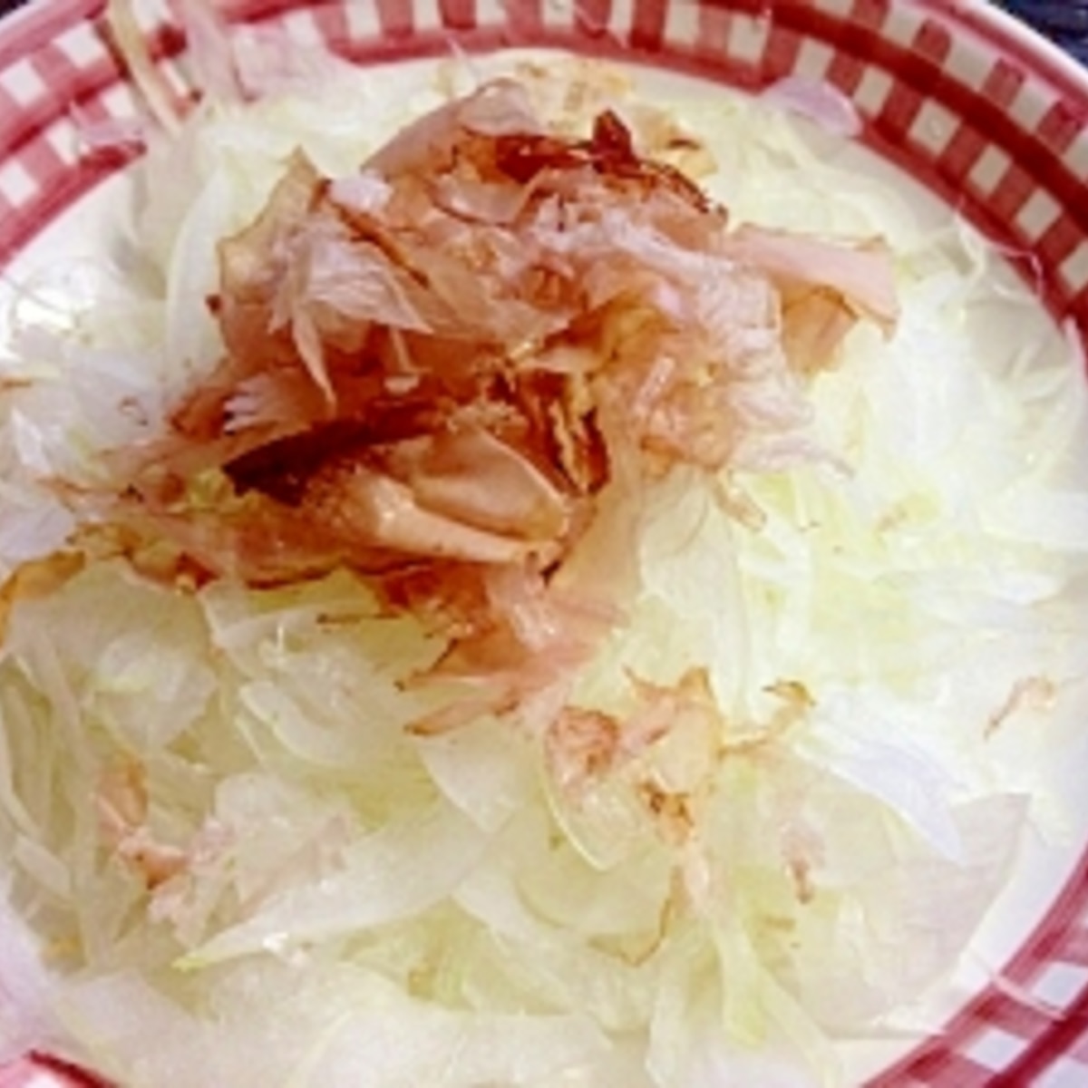 全然辛くない新玉ねぎのスライスオニオンサラダ レシピ 作り方 By かーにゃpon 楽天レシピ